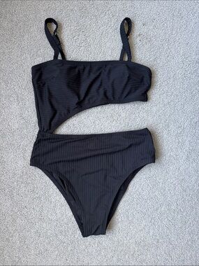 Black ribbed Cutout one piece swim suit